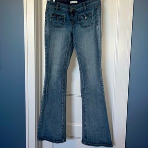 White House Black Market flare jeans. Sz 4R